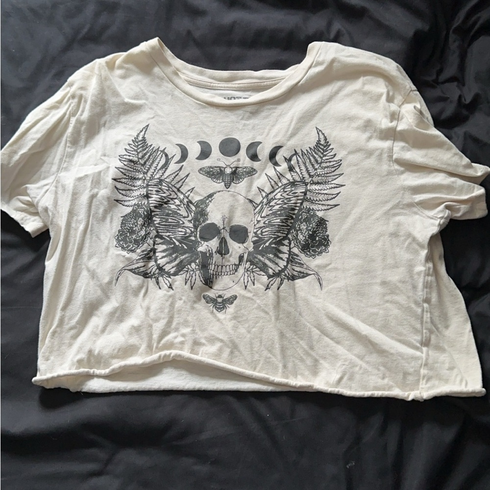 Hot Topic cropped top.